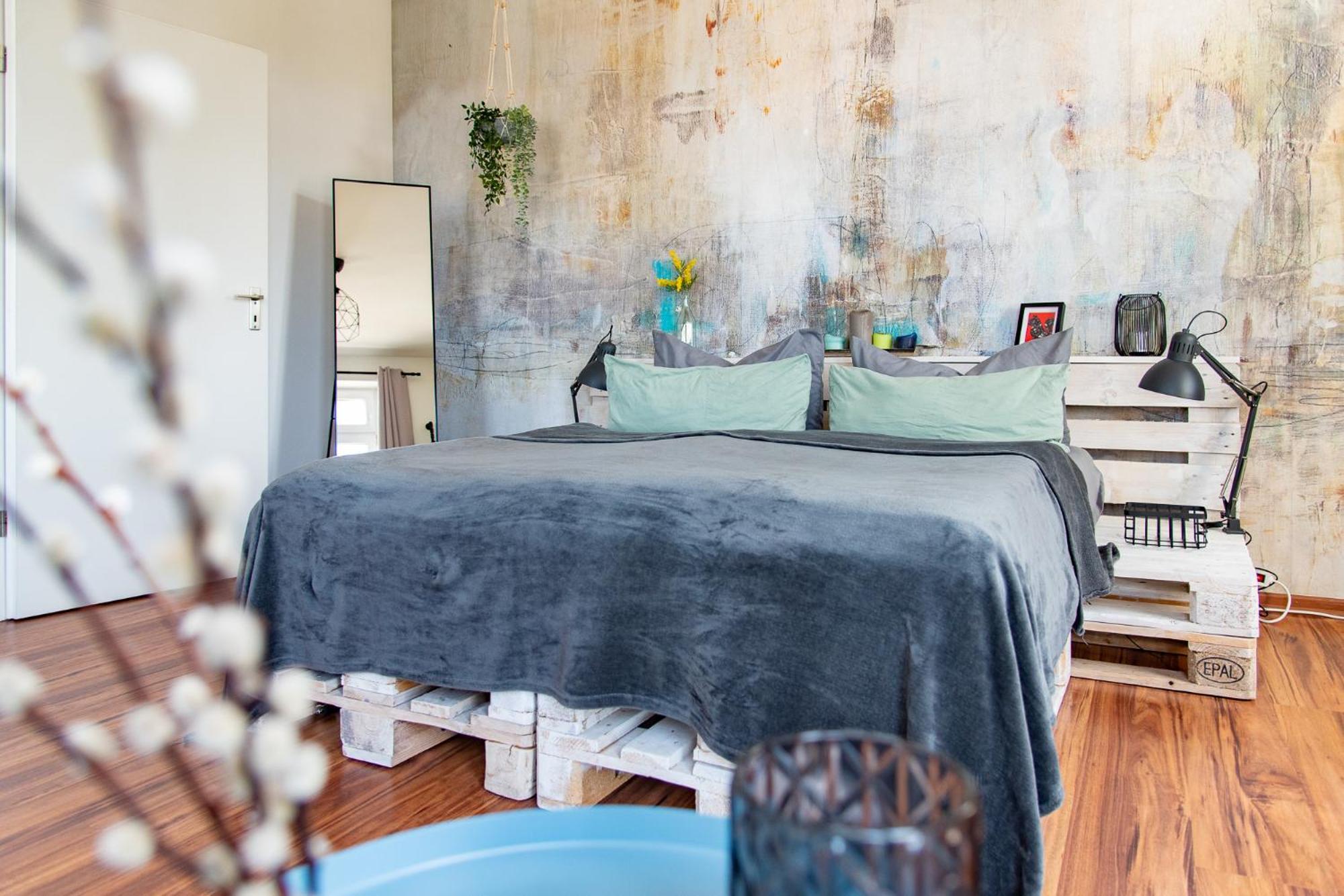 Industriecharme Apartment - Nespresso, Netflix, Wifi, Zentral, Messe เคมนิตซ์ ภายนอก รูปภาพ